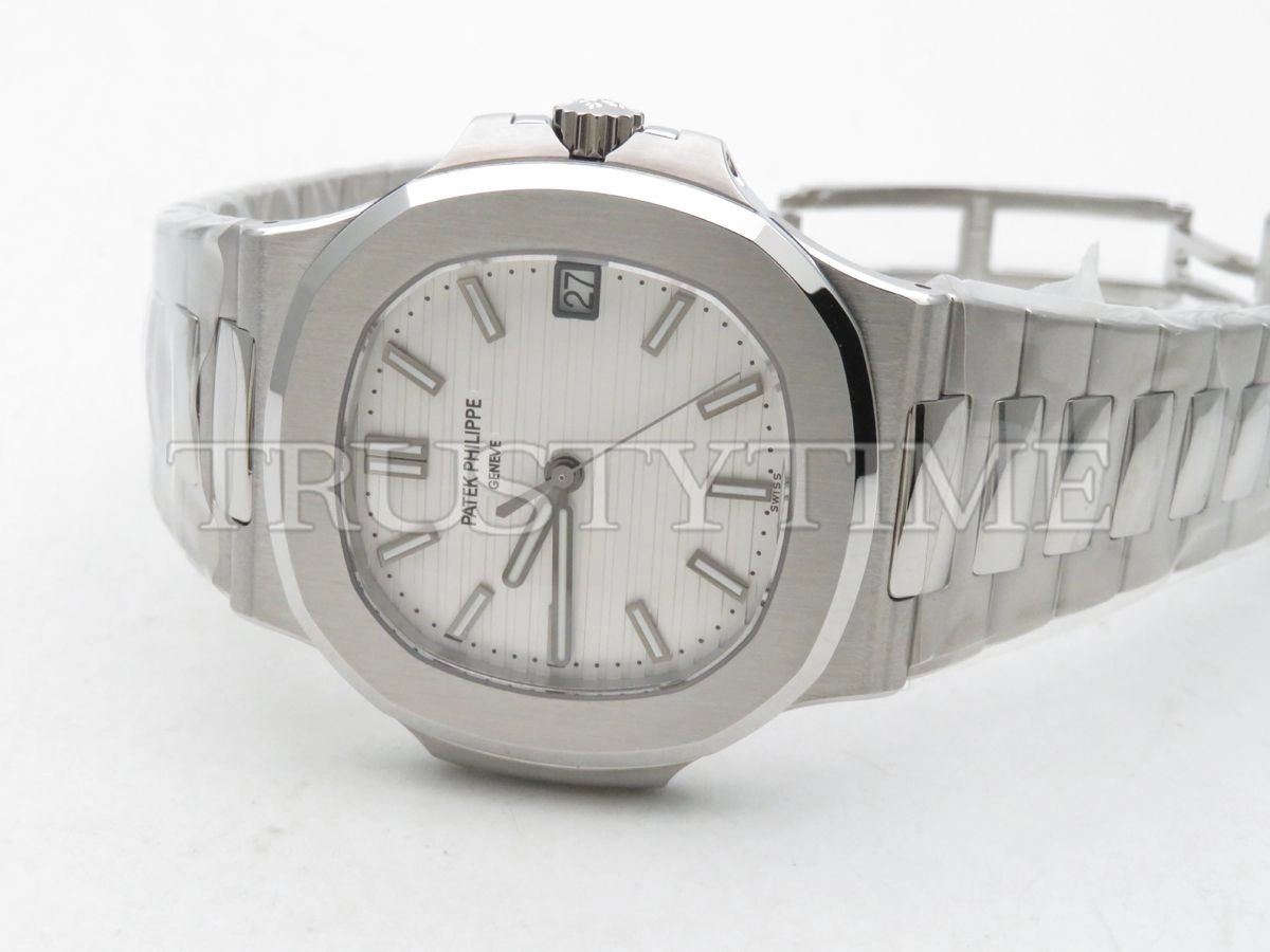 Копия часов Patek Philippe Nautilus 40mm 5711/1A-011 Арт.PP-0689