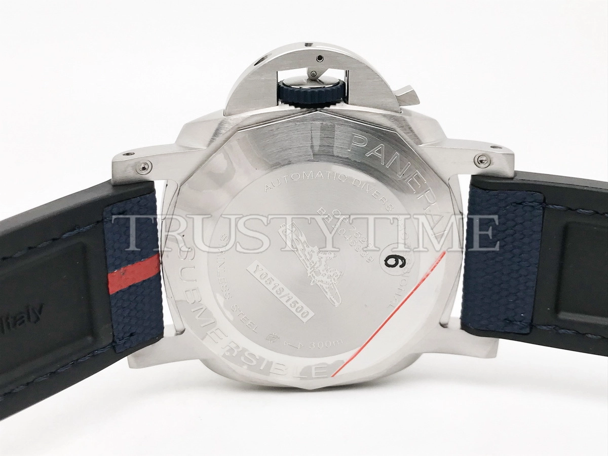 Копия часов Panerai Submersible QuarantaQuattro Luna Rossa 44mm PAM01391 Арт.PN-0892