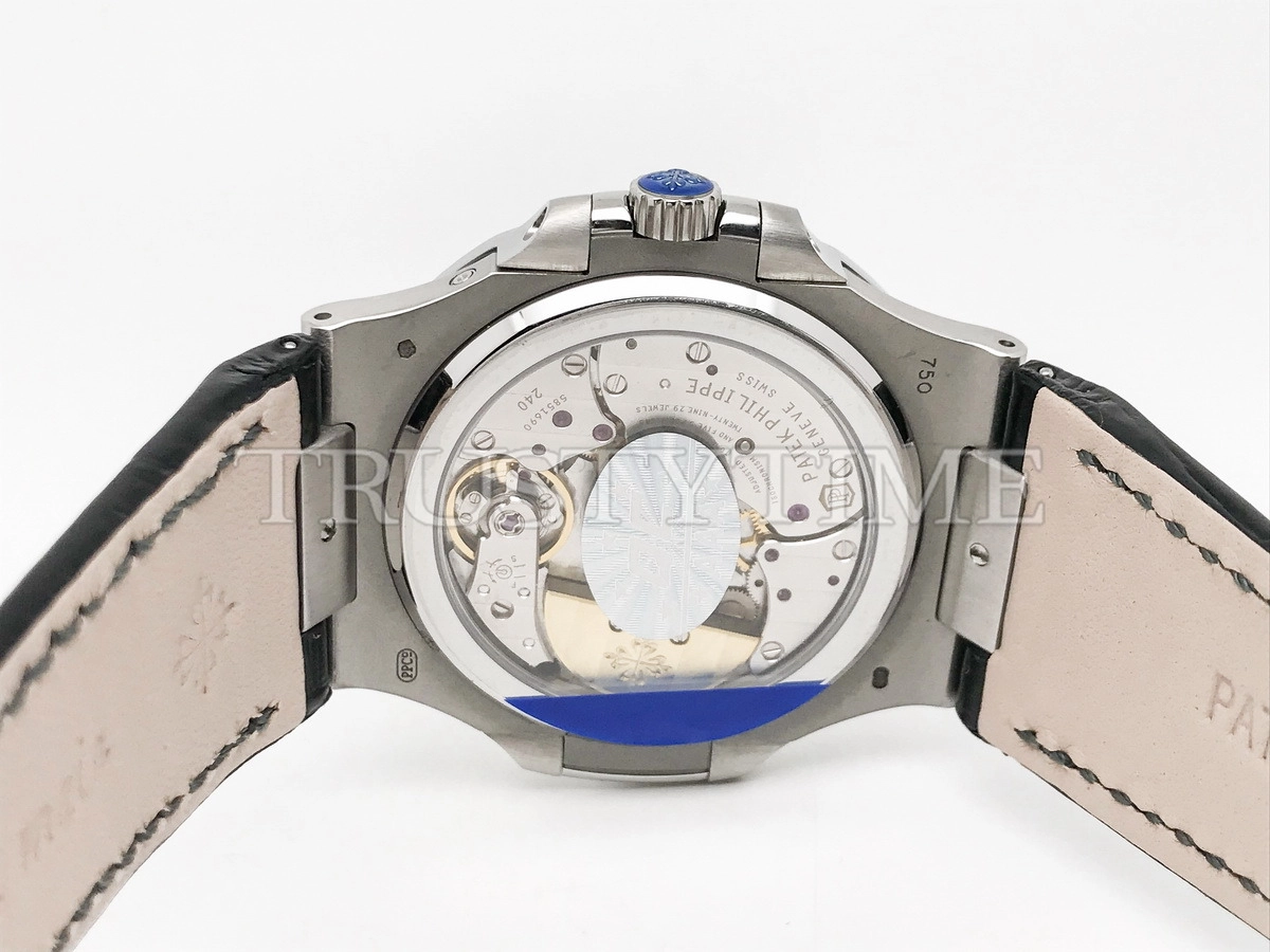 Копия часов Patek Philippe Nautilus Power Reserve Moonphase 40mm 5712G-001 Арт.PP-0780