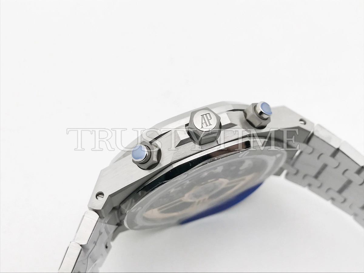 Копия часов Audemars Piguet Royal Oak Selfwinding Chronograph 26240ST.OO.1320ST.06 Арт.AP-1186