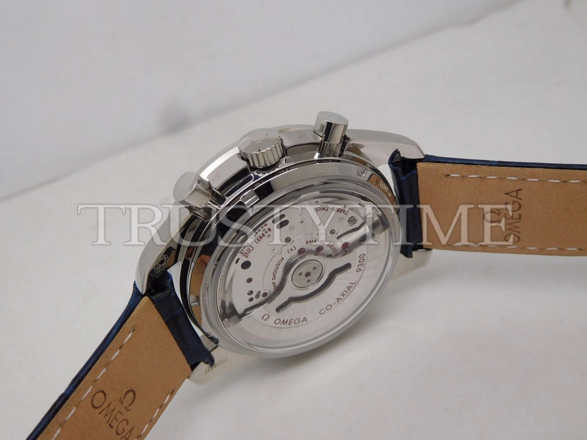Копия часов Omega Speedmaster Moonwatch Co-Axial Chronograph 44mm 311.93.44.51.03.001 Арт.OM-0775