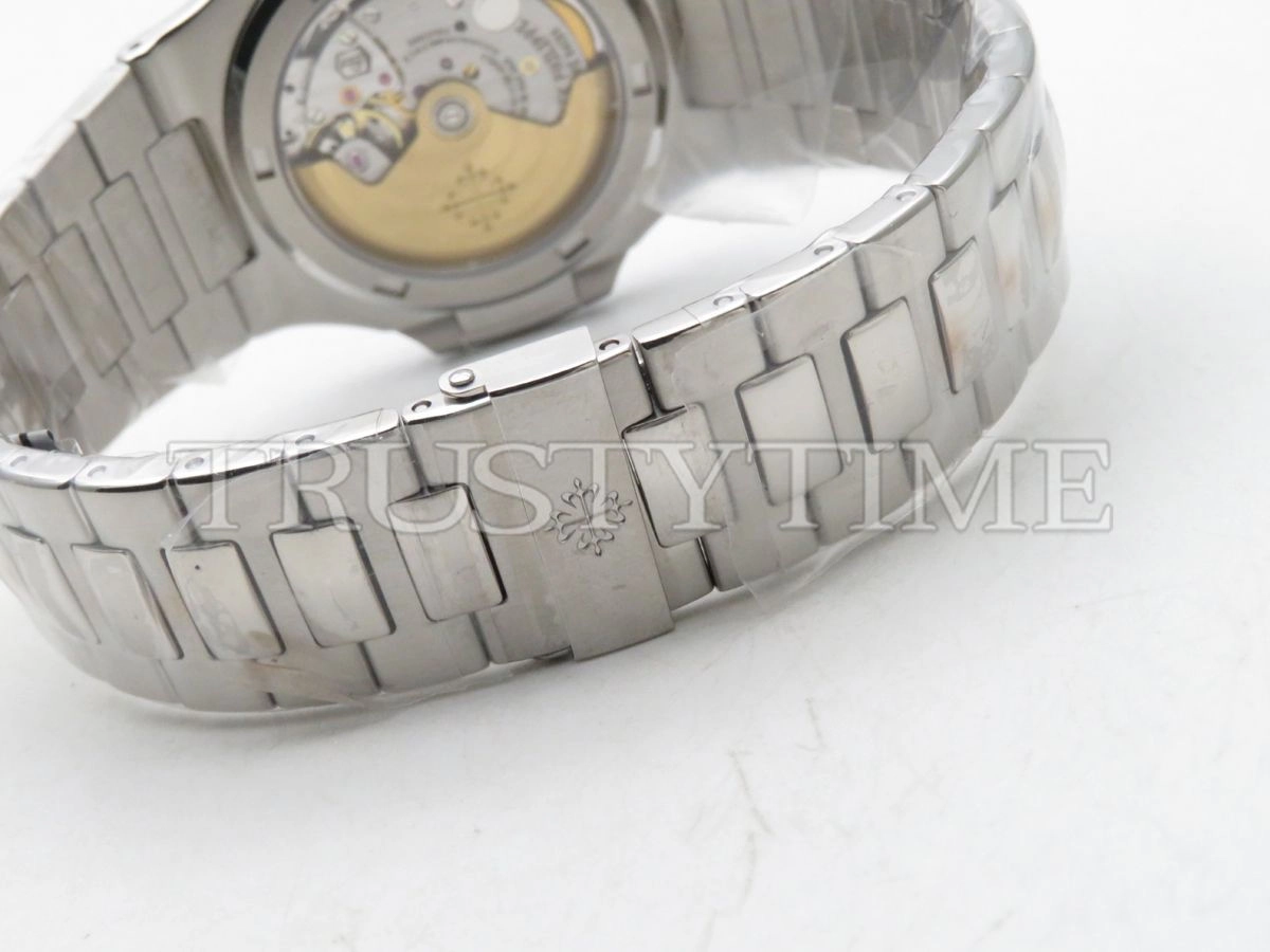 Копия часов Patek Philippe Nautilus 40mm 5711/1A-010 Арт.PP-0688