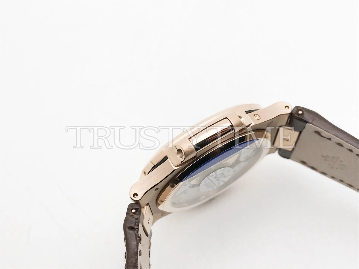 Копия часов Patek Philippe Nautilus Power Reserve Moonphase 40mm 5712R-001 Арт.PP-0742