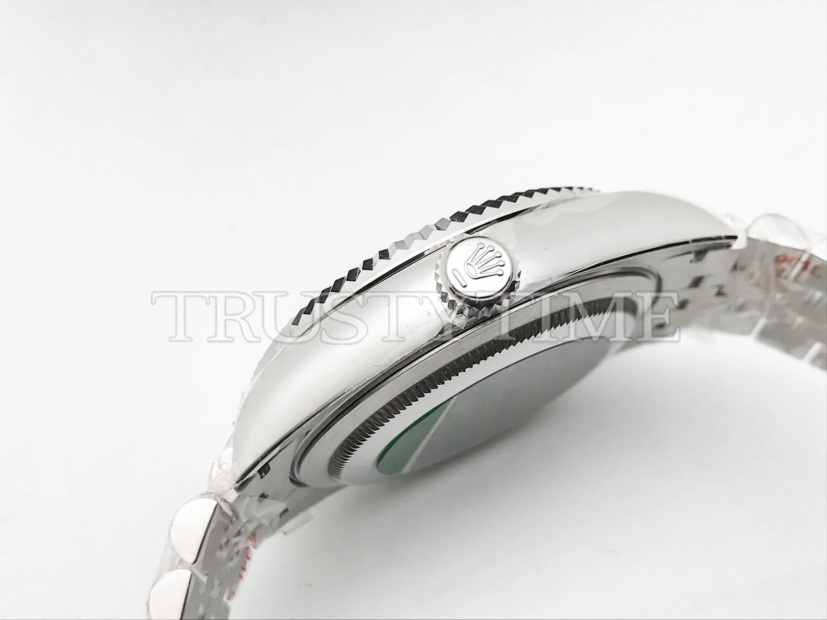 Копия часов Rolex Sky-Dweller 42mm 326934-0008