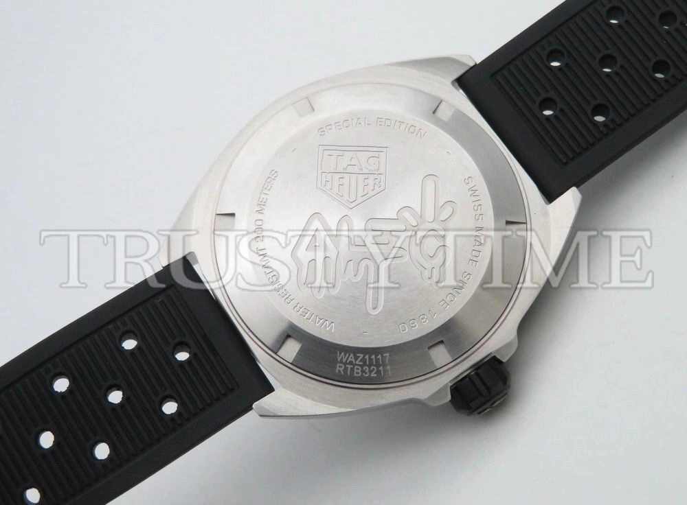 Копия часов Tag Heuer Formula 1 Quartz 41mm WAZ1117.FT8023 Арт.TG-0337