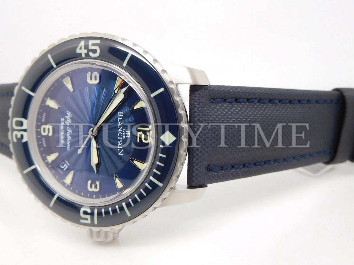 Копия часов Blancpain Fifty Fathoms 5015D-1140-52B Арт.BP-0288