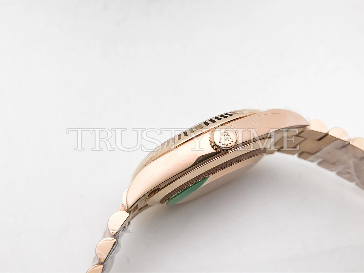 Копия часов Rolex Day-Date 40mm 228235-0004 Арт.RX-2752