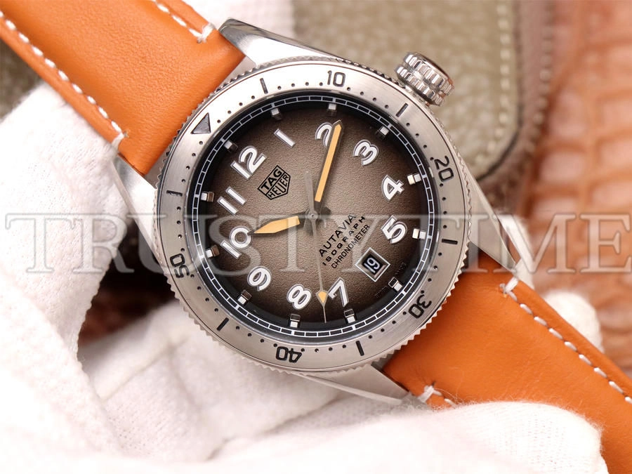 Копия часов Tag Heuer Autavia Isograph Calibre 5 42mm WBE5111.FC8267 Арт.TG-0601