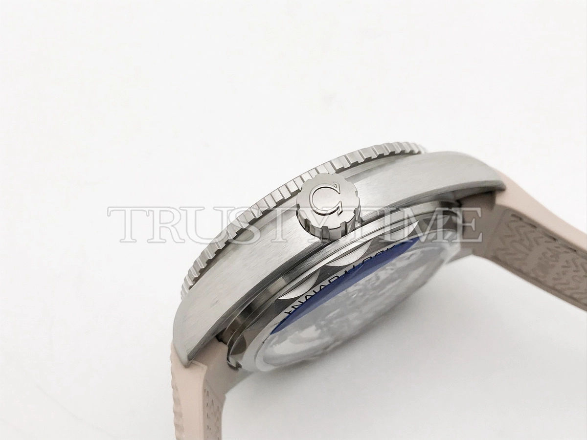 Копия часов Omega Seamaster Planet Ocean 600m 43,5mm 215.32.44.21.09 Арт.OM-0998