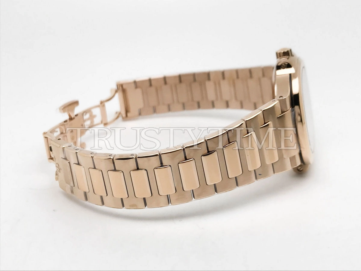 Копия часов Patek Philippe Nautilus Ladies 35mm 7118/1R-001 Арт.PP-0778