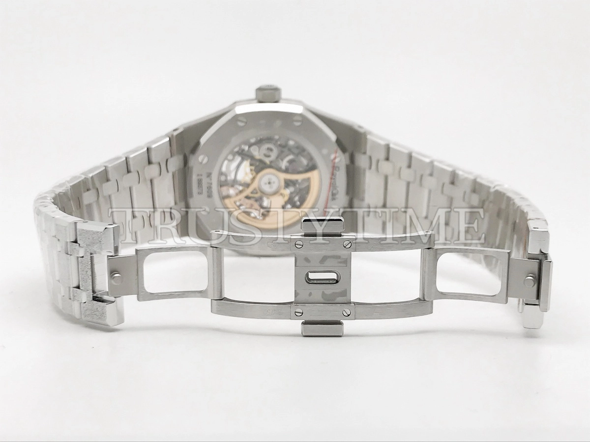 Копия часов Audemars Piguet Royal Oak Frosted Double Balance Wheel 15407BC.GG.1224BC.01 Арт.AP-1191