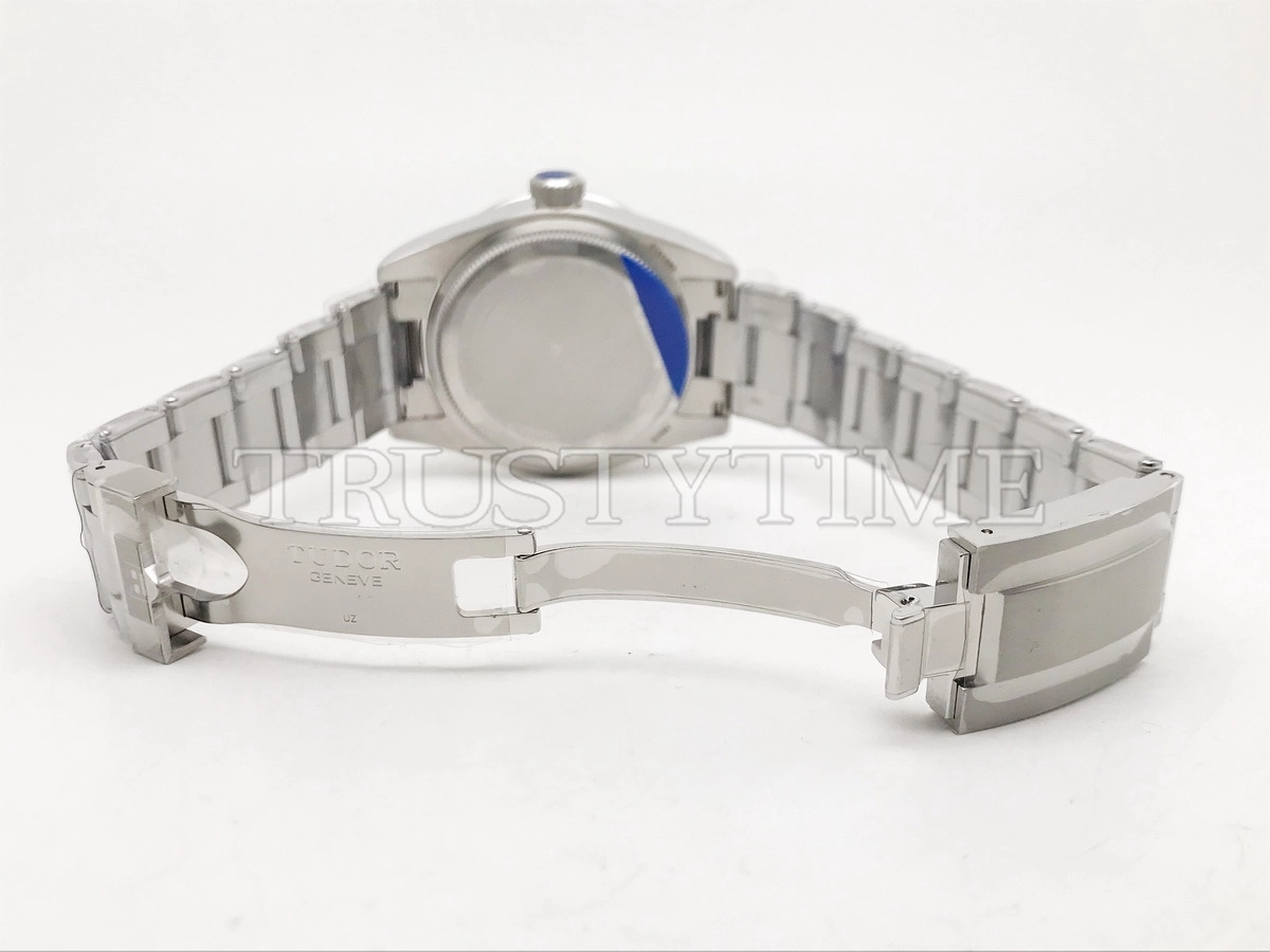 Копия часов Tudor Heritage Black Bay Pro GMT 39mm M79470-0004 Арт.TD-0861