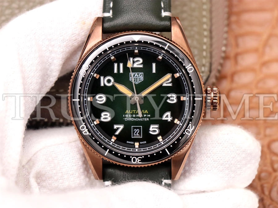 Копия часов Tag Heuer Autavia Isograph Calibre 5 42mm WBE5190.FC8268 Арт.TG-0603