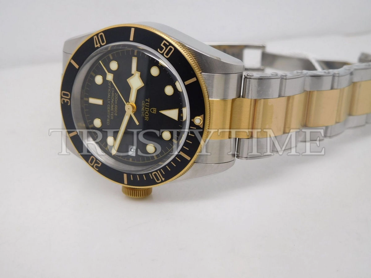 Копия часов Tudor Heritage Black Bay Black S&G 41mm M79733N-0002 Арт.TD-0769