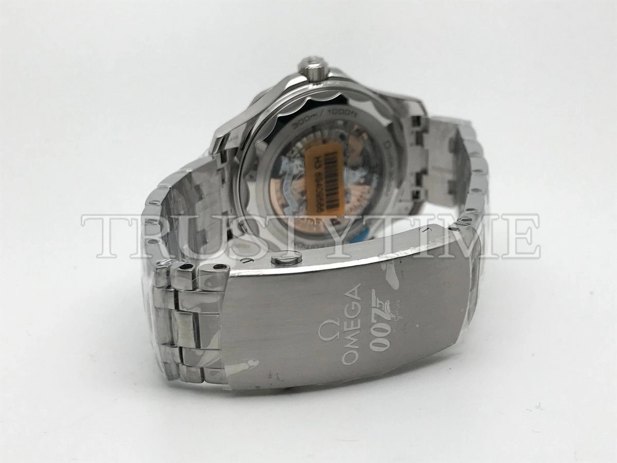 Копия часов Omega Seamaster Diver 300M Master Co-Axial Platinum Aston Martin Neiman Marcus 42mm 210.93.42.20.99.001 Арт.OM-0876