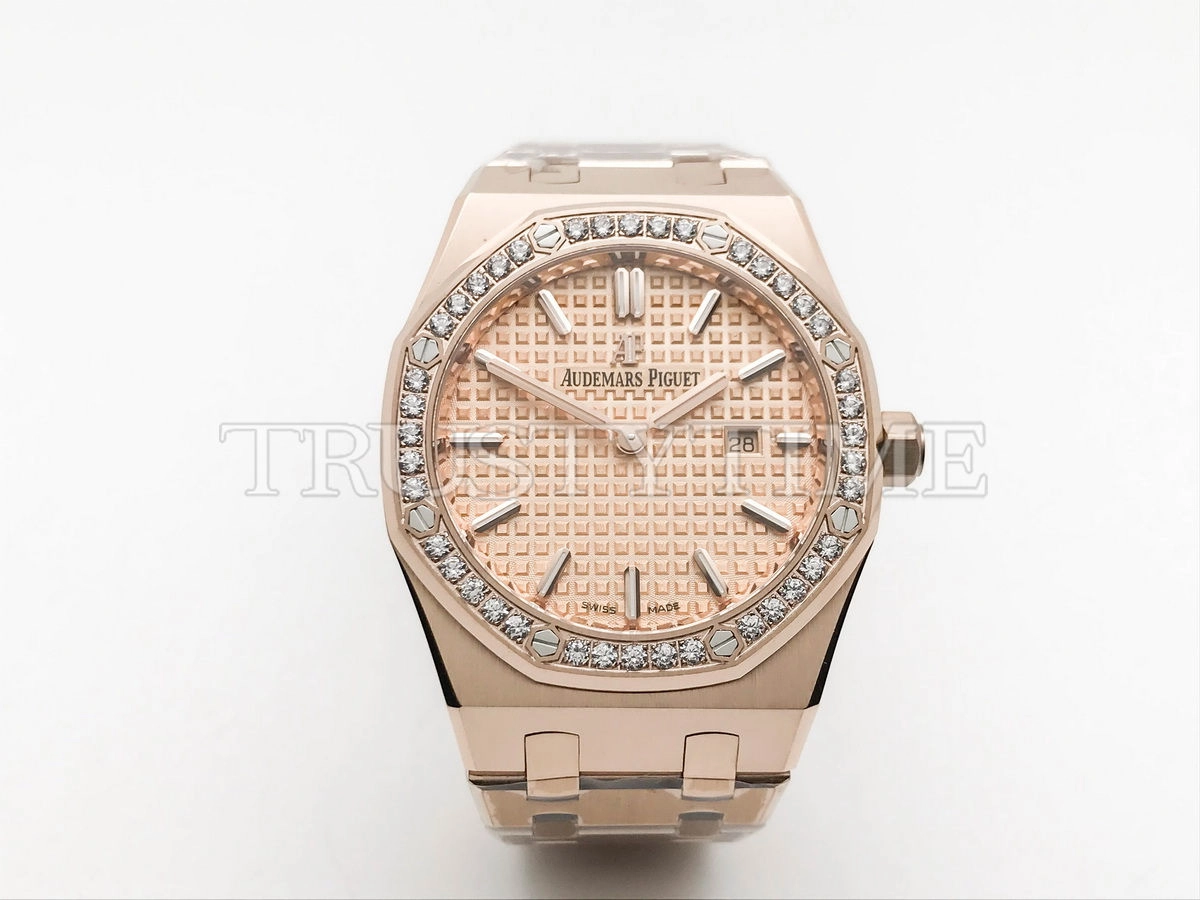 Копия часов Audemars Piguet Royal Oak Ladies 33mm 67651OR.ZZ.1261OR.03 Арт.AP-1081