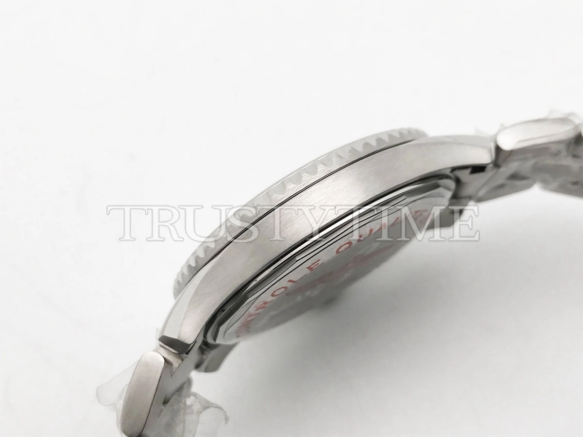 Копия часов Breitling Aviator 8 Automatic 41 A17315101C1A1 Арт.BT-1086