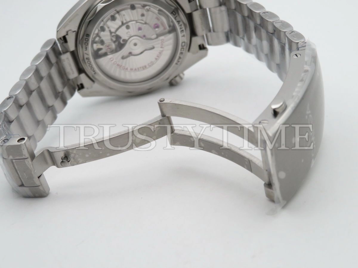 Копия часов Omega Seamaster Planet Ocean 600m Co-axial Chronometer 43,5mm 215.30.44.21.01.001 Арт.OM-0546
