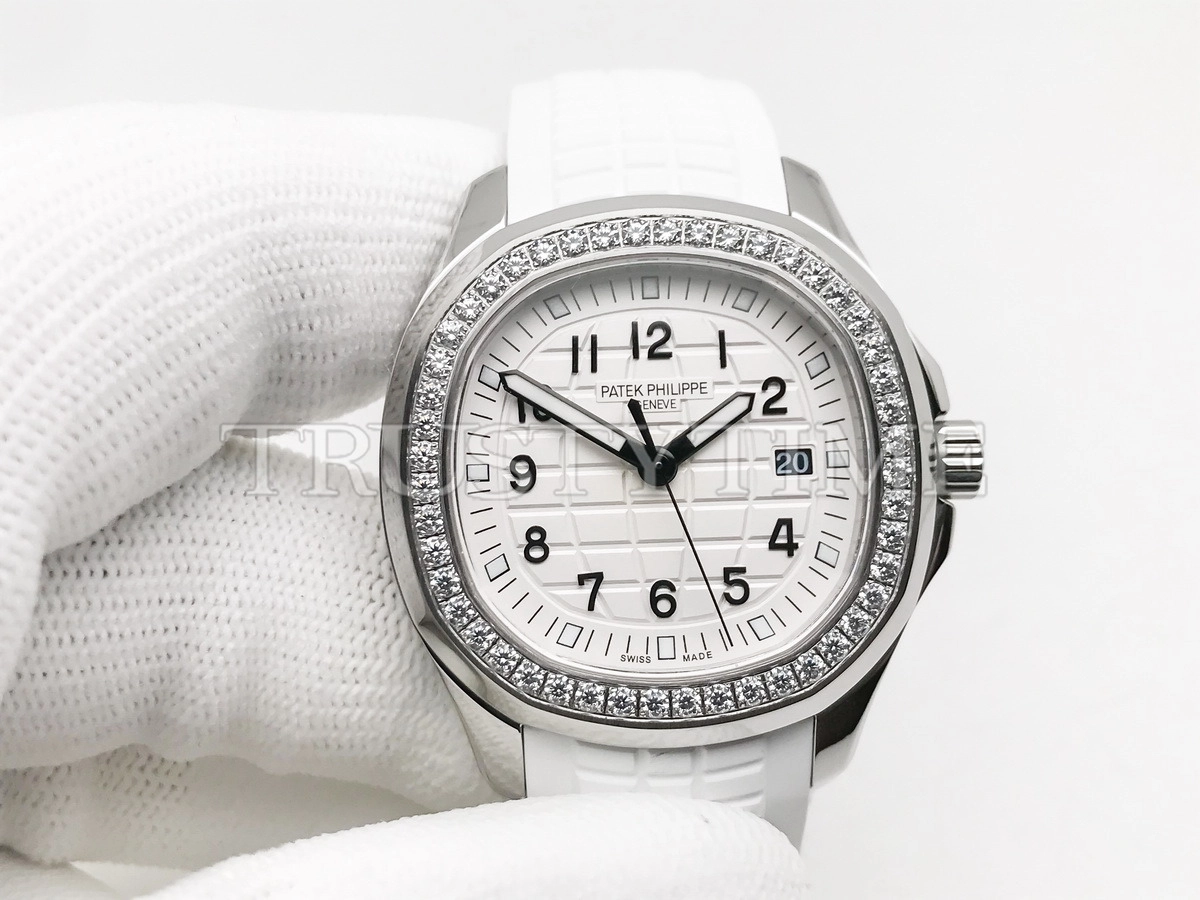 Копия часов Patek Philippe Aquanaut Luce 38.8mm 5267/200A-010 Арт.PP-0822