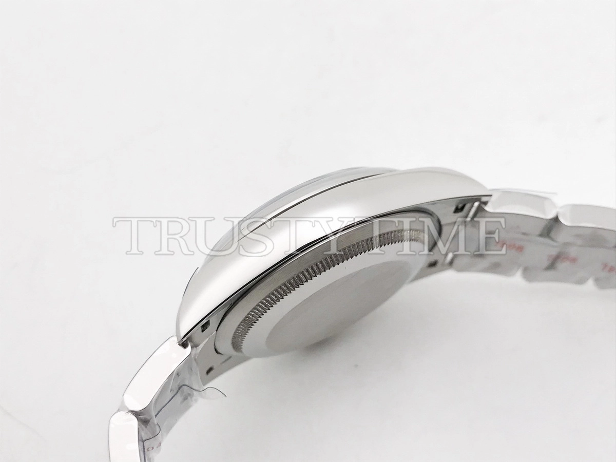 Копия часов Rolex Oyster Perpetual 36mm 126000-0014 Арт.RX-3527