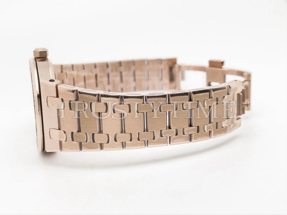 Копия часов Audemars Piguet Royal Oak Ladies 33mm 67651OR.ZZ.1261OR.02 Арт.AP-1080