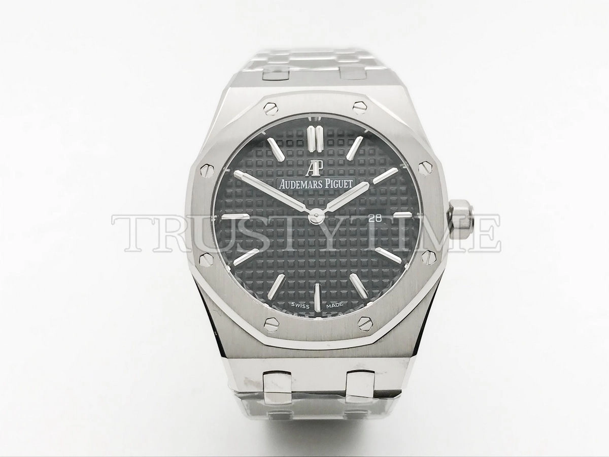 Копия часов Audemars Piguet Royal Oak Ladies 33mm 67650ST.OO.1261ST.01 Арт.AP-1078