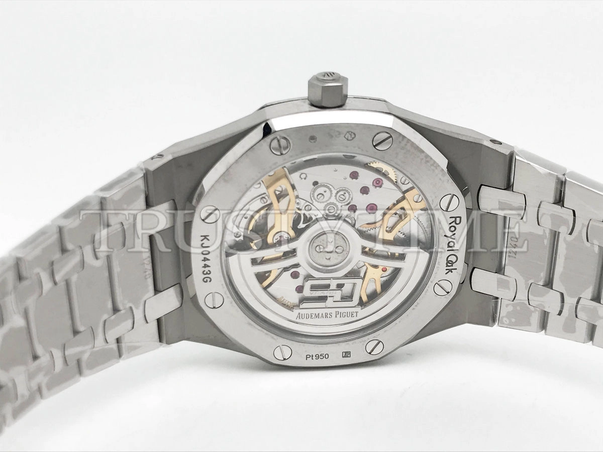 Копия часов Audemars Piguet Royal Oak “Jumbo” Extra-Thin Platinum and Smoked Green Dial 15202PT.OO.1240PT.01 Арт.AP-0425