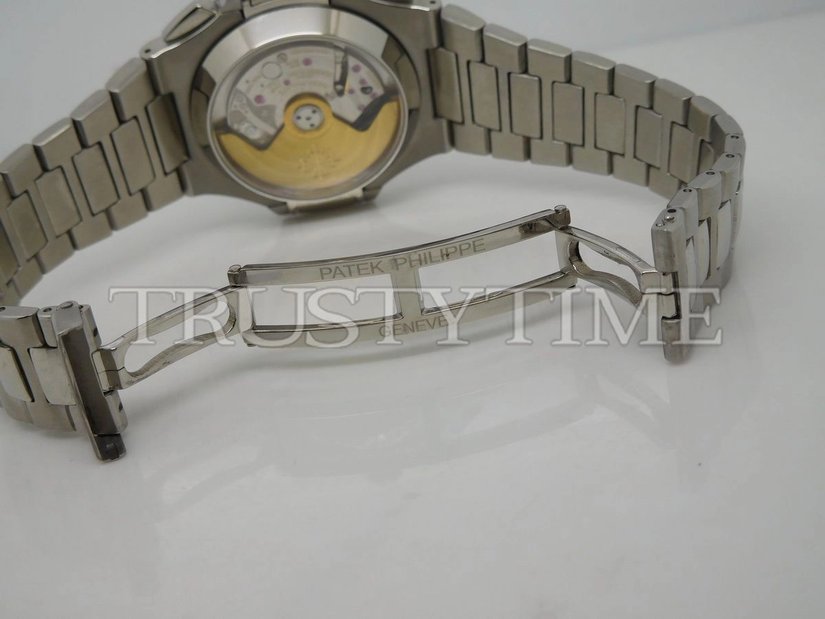 Копия часов Patek Philippe Nautilus Chronograph 40,5mm 5980/1A-001 Арт.PP-0573