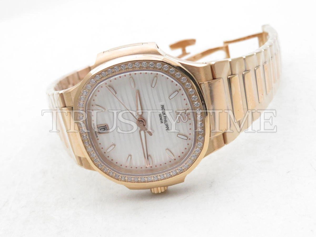 Копия часов Patek Philippe Nautilus Ladies 35mm 7118/1200R-001 Арт.PP-0724