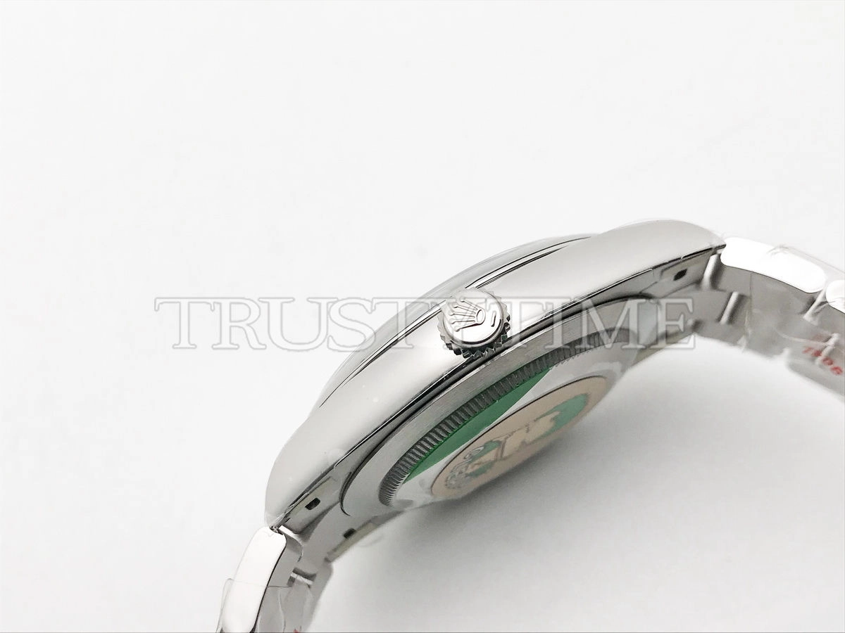 Копия часов Rolex Oyster Perpetual 36mm 126000-0005 Арт.RX-1863