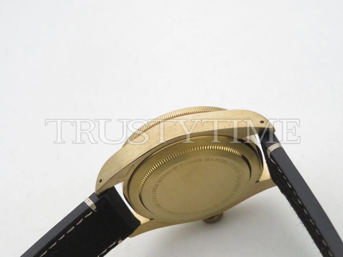 Копия часов Tudor Heritage Black Bay Bronzo 43mm M79250BA-0001 Арт.TD-0799