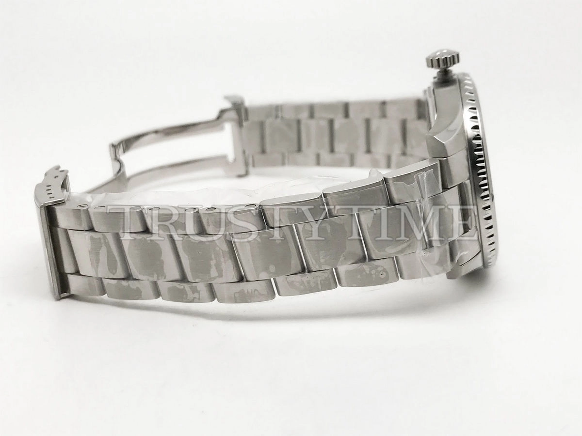 Копия часов Breitling Aviator 8 Automatic 41 A17315101C1A1 Арт.BT-1086