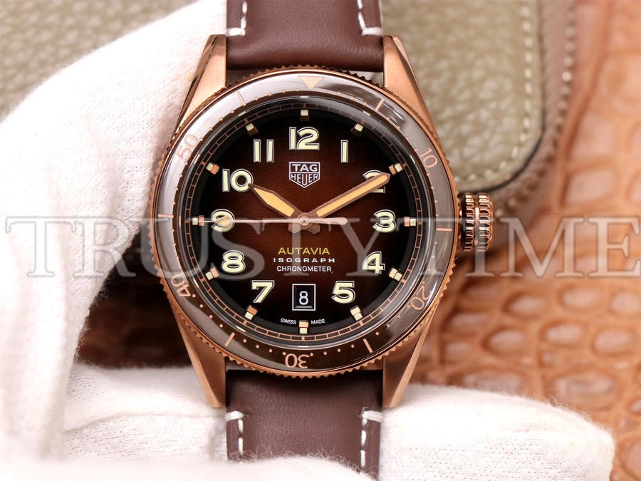 Копия часов Tag Heuer Autavia Isograph Calibre 5 42mm WBE5193.FC8300 Арт.TG-0604