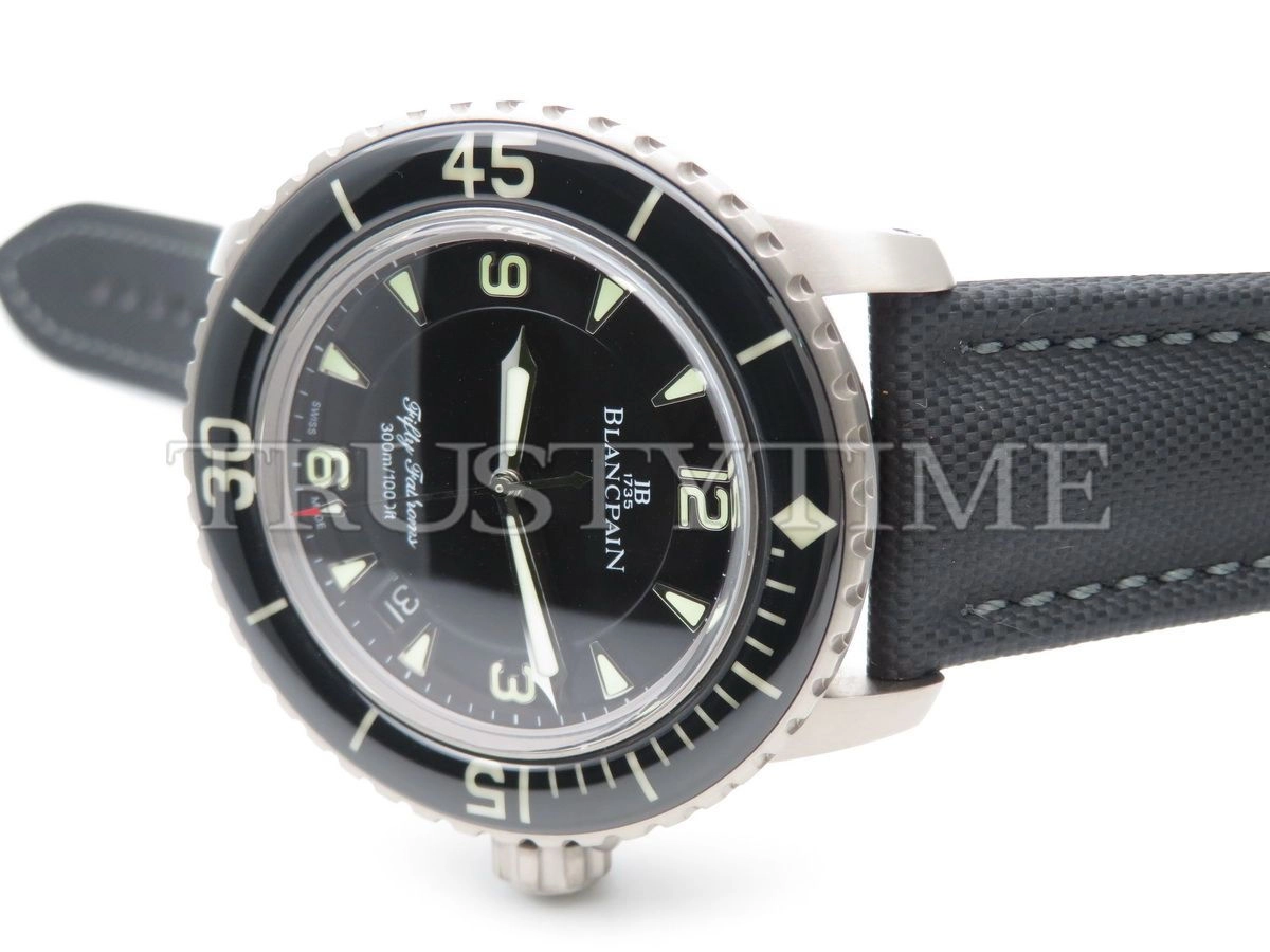 Копия часов Blancpain Fifty Fathoms 5015-1130-52A Арт.BP-0284