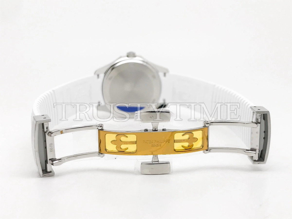 Копия часов Patek Philippe Aquanaut Luce 38.8mm 5267/200A-010 Арт.PP-0822