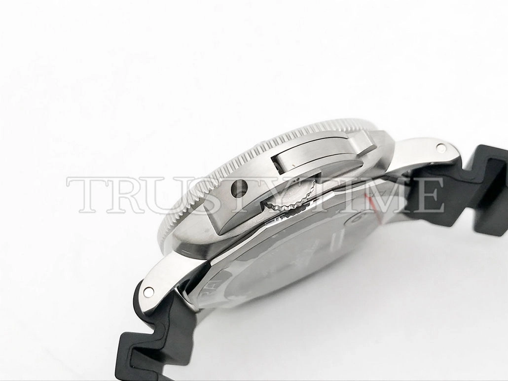 Копия часов Panerai Submersible QuarantaQuattro 44mm PAM01229 Арт.PN-0879