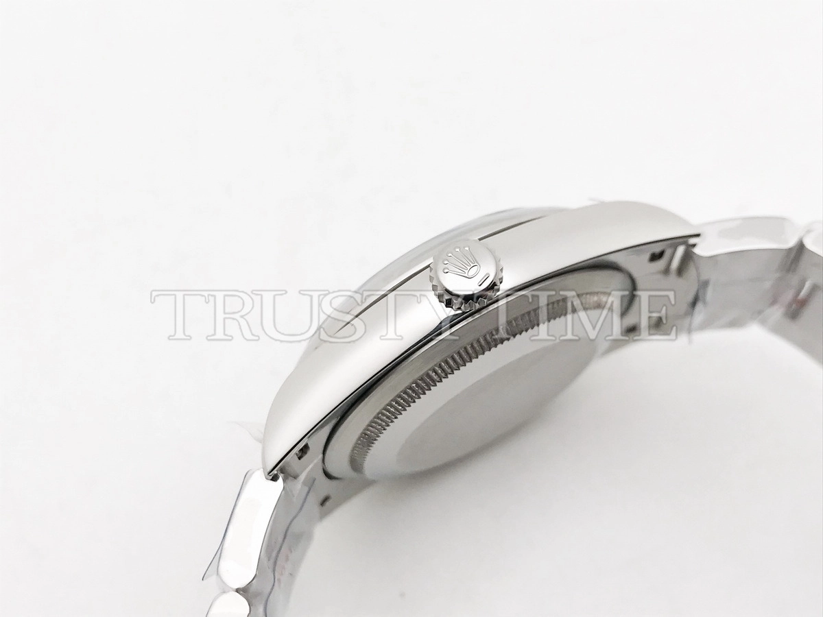 Копия часов Rolex Oyster Perpetual 36mm 126000-0014 Арт.RX-3527