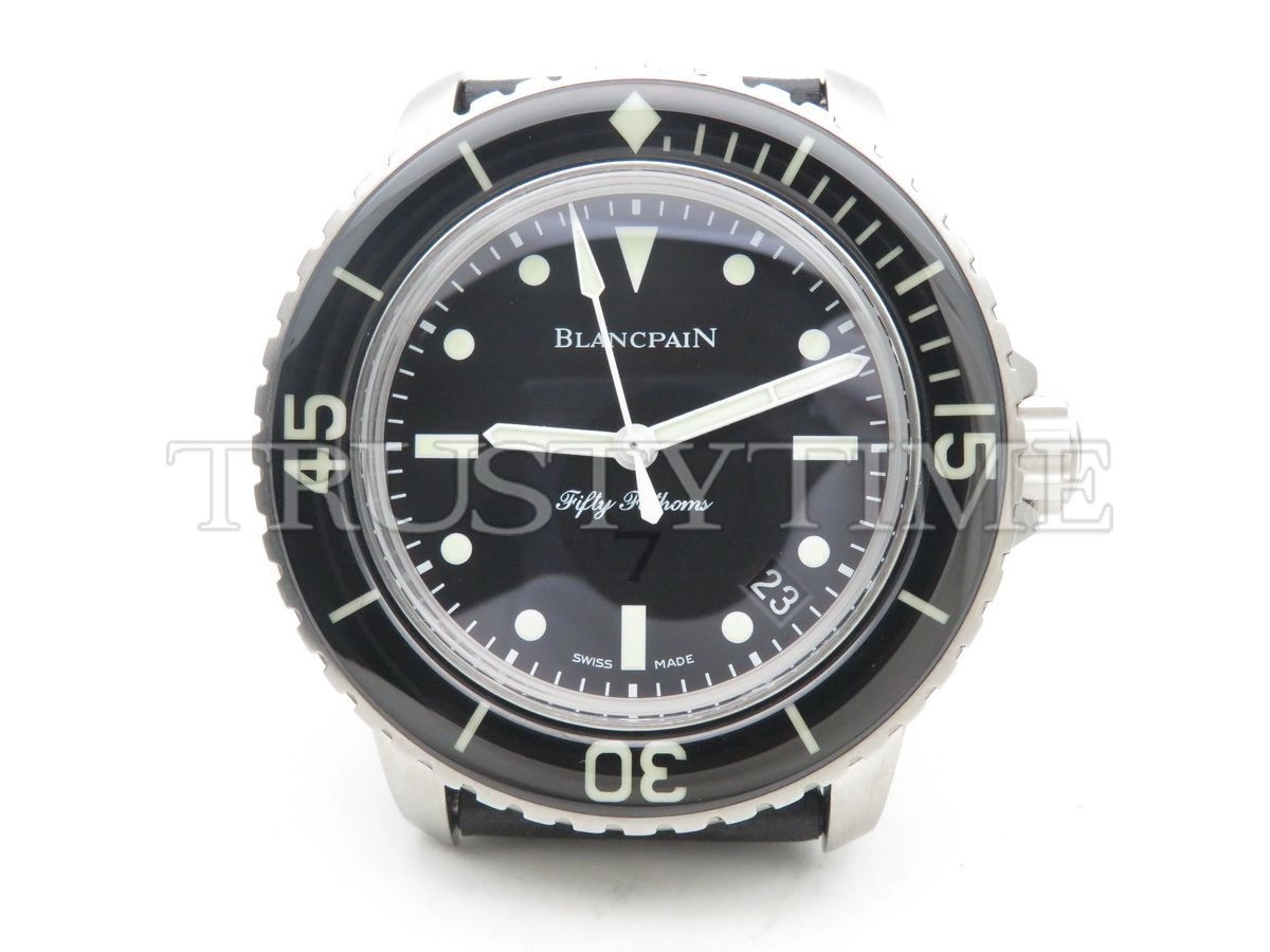 Копия часов Blancpain Fifty Fathoms Nageurs De Combat Automatique 5015E 1130 B52A Арт.BP-0281