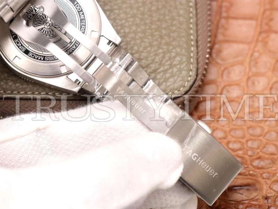 Копия часов Tag Heuer Autavia Isograph Calibre 5 42mm WBE5116.EB0173 Арт.TG-0556