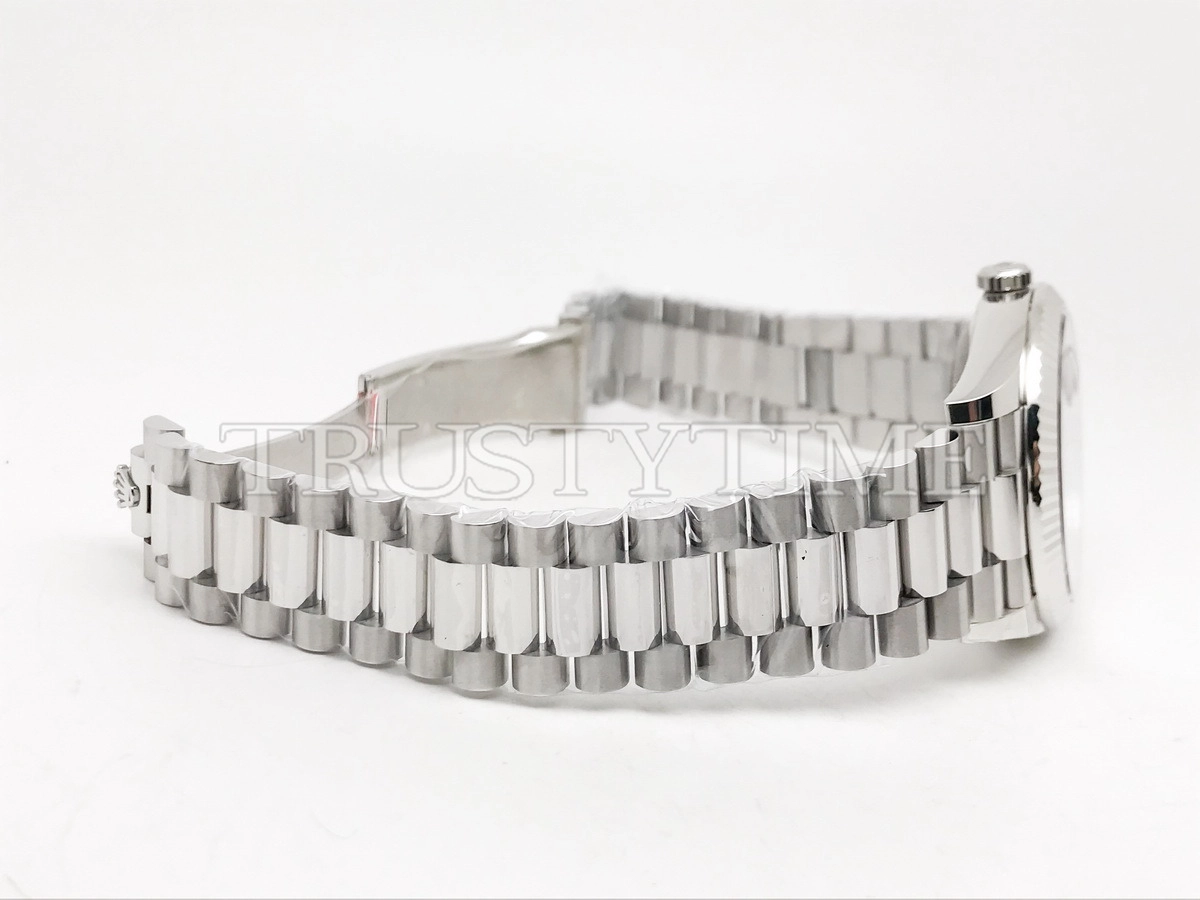 Копия часов Rolex Day-Date 40mm 228239-0046 Арт.RX-2756