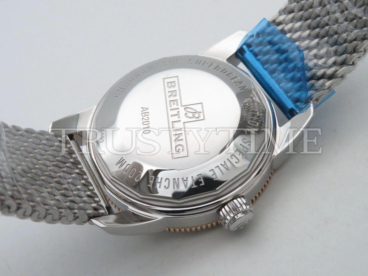 Копия часов Breitling Superocean Heritage B20 Automatic 42 UB2030121B1A1 Арт.BT-0494