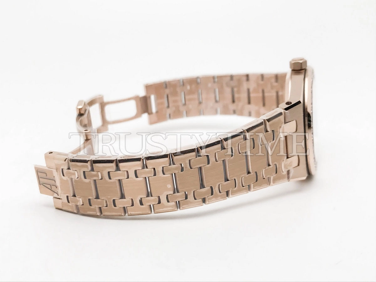 Копия часов Audemars Piguet Royal Oak Ladies 33mm 67651OR.ZZ.1261OR.03 Арт.AP-1081