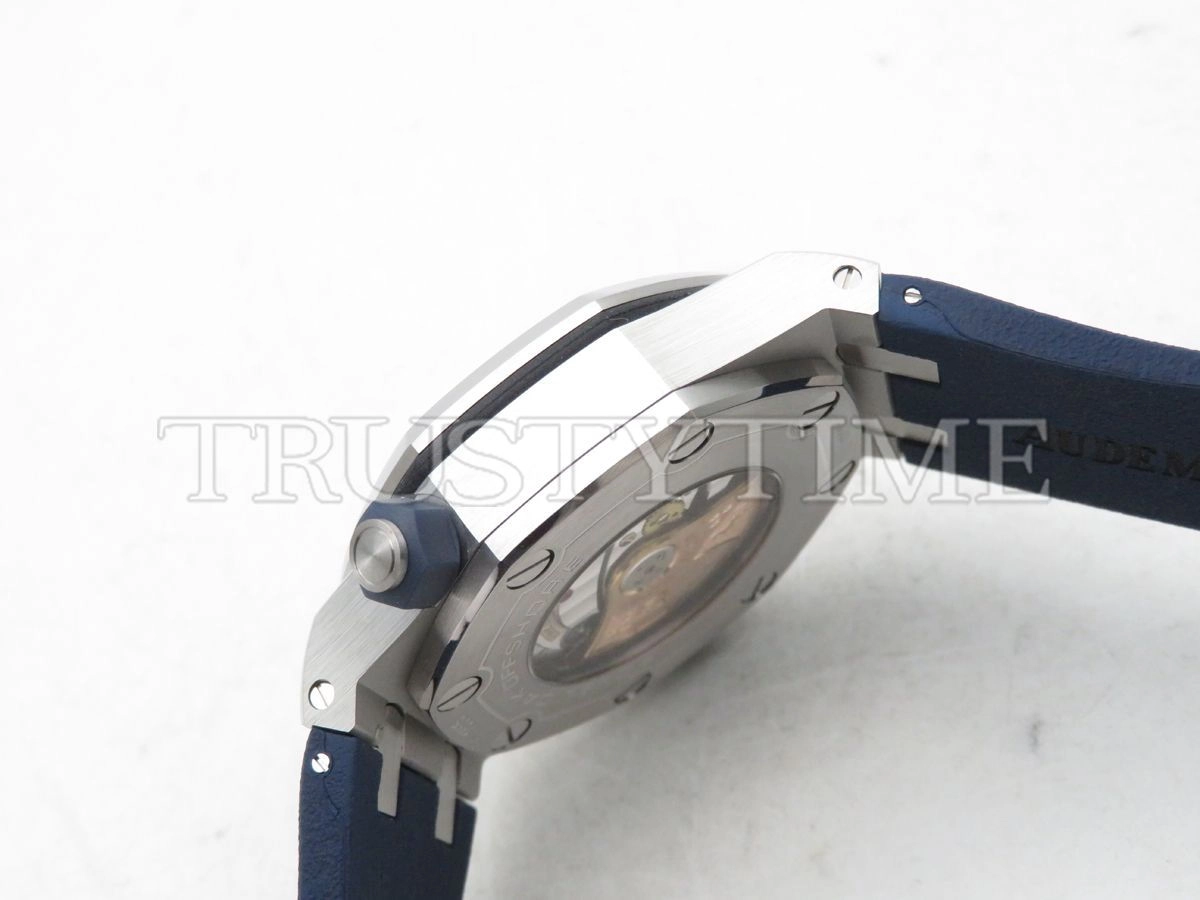 Копия часов Audemars Piguet Royal Oak Offshore Diver 15710ST.OO.A027CA.01 Арт.AP-1006