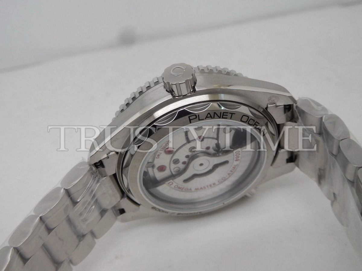 Копия часов Omega Seamaster Planet Ocean 600m Co-axial Chronometer 43,5mm 215.90.44.21.99.001 Арт.OM-0548