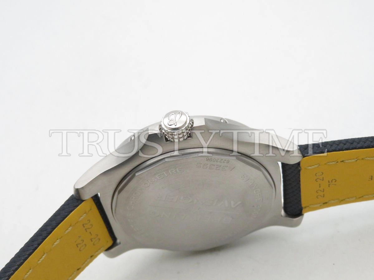 Копия часов Breitling Avenger Automatic GMT 43 A32395101C1X1 Арт.BT-0553