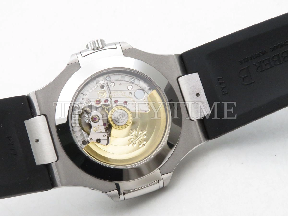 Копия часов Patek Philippe Nautilus Annual Calendar 40,5mm 5726A/001 Арт.PP-0696