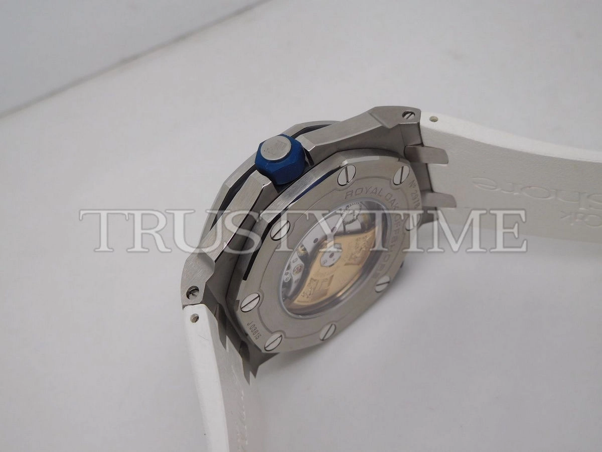 Копия часов Audemars Piguet Royal Oak Offshore Diver 15710ST.OO.A010CA.01 Арт.AP-0896