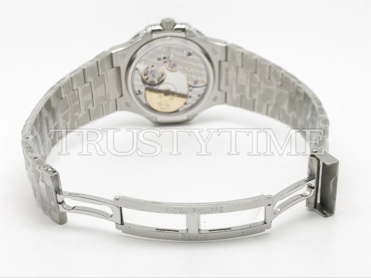 Копия часов Patek Philippe Nautilus Perpetual Calendar 40mm 5740/1G-001 Арт.PP-0737