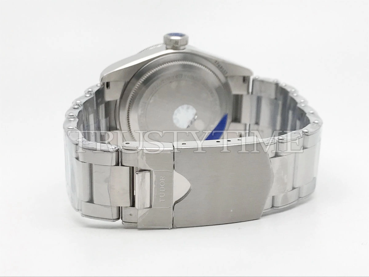 Копия часов Tudor Black Bay GMT S&G 41mm M79830RB-0010 Арт.TD-0835