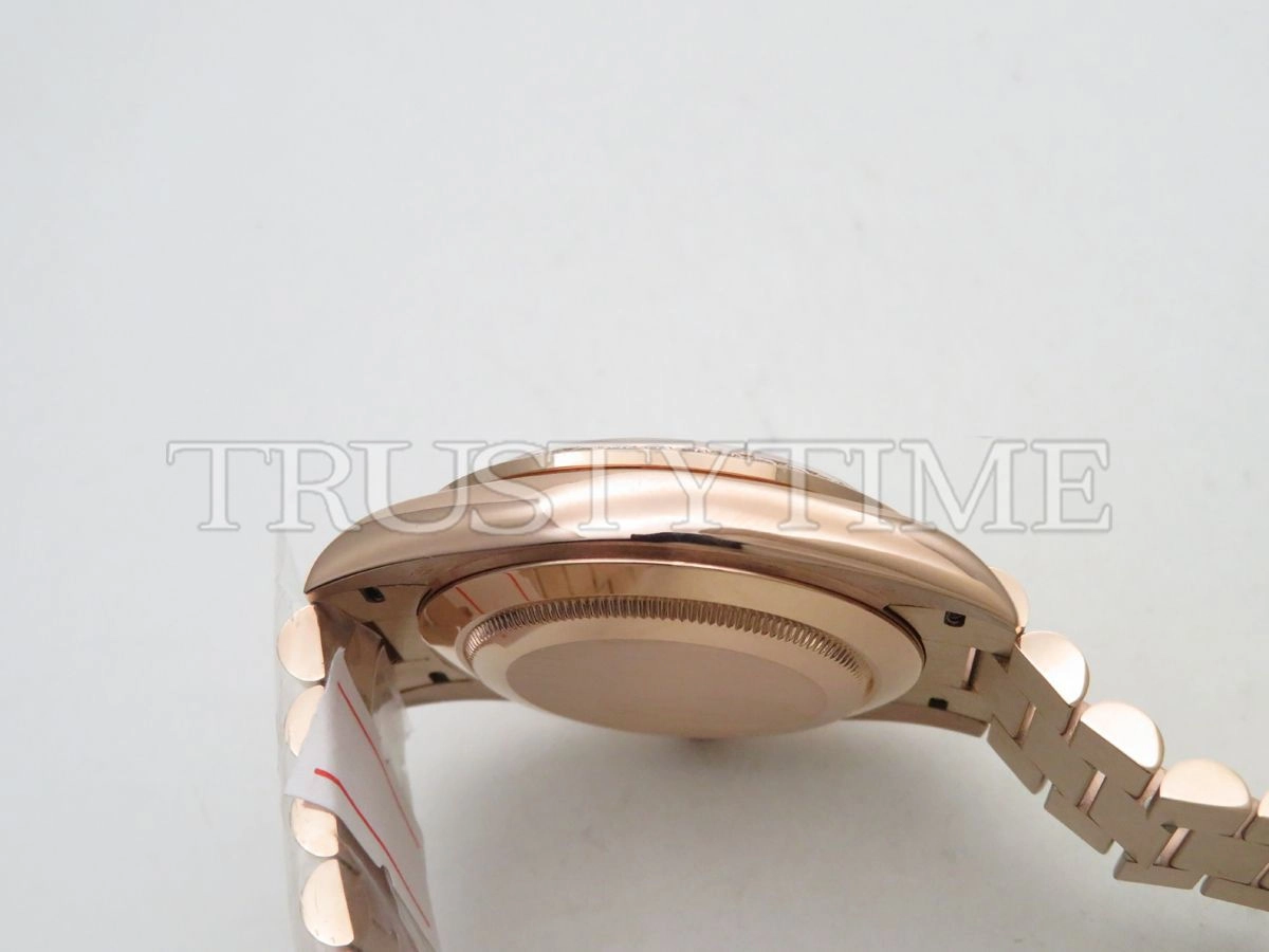 Копия часов Rolex Day-Date 40mm 228345RBR-0005 Арт.RX-1632